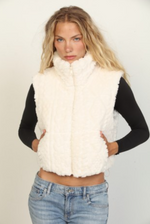 Amber Cozy Cloud Vest
