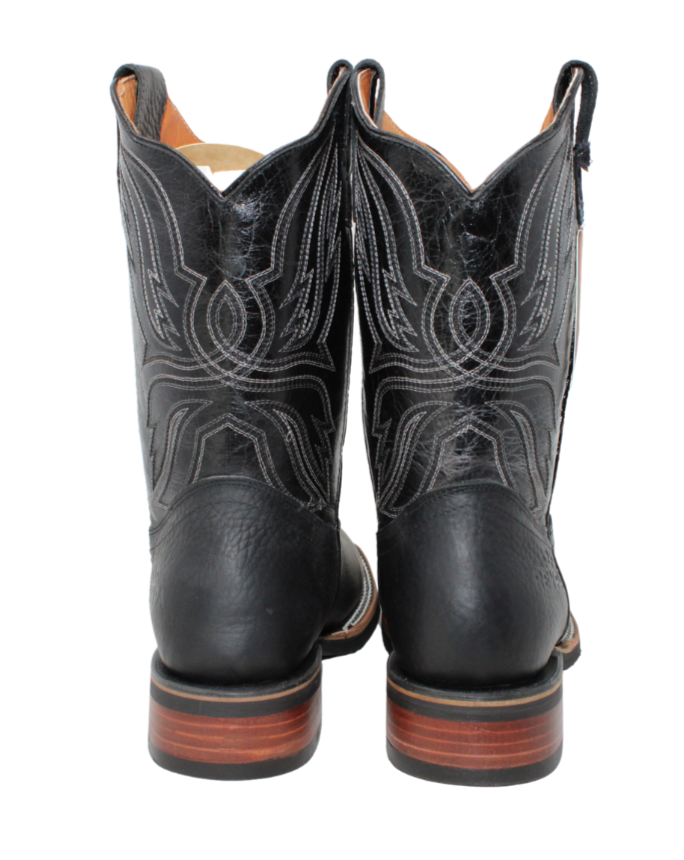 Finn Round Toe Boot