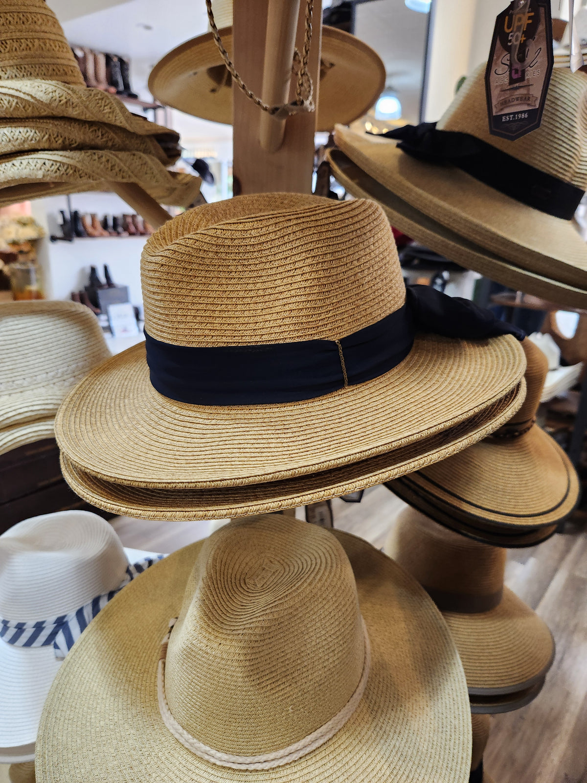 Sun N Sand Assrtd Resort Hats