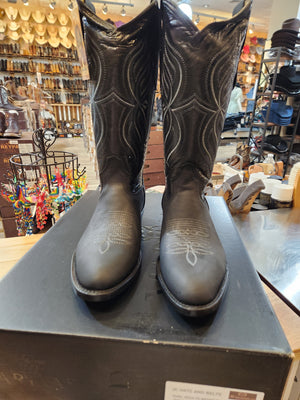 Bolton Pointy Toe Boots