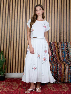 Vera Embroidery Pleated Skirt