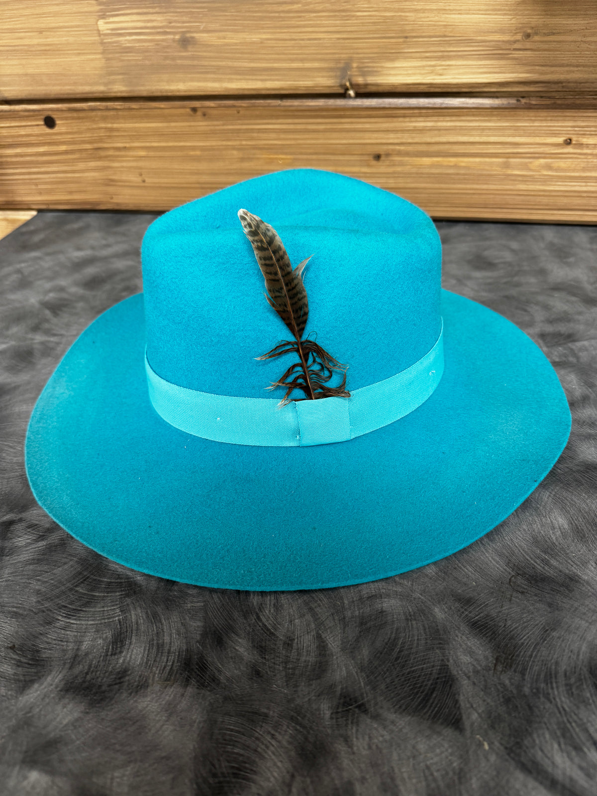 Brooks Feather Peter Grimm Hat