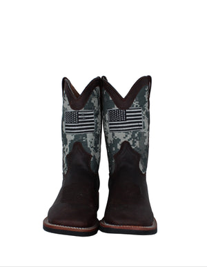 Aaron Adult B&W Flag Boots