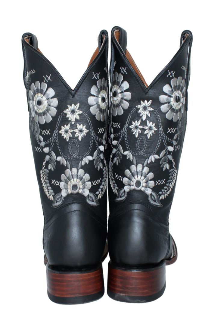 Penelope Cowgirl Boots