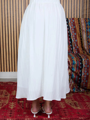 Vera Embroidery Pleated Skirt