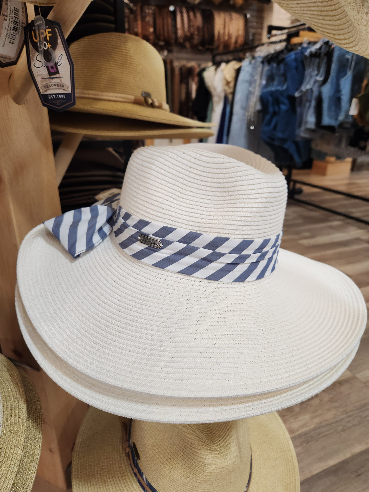 Sun N Sand Assrtd Resort Hats