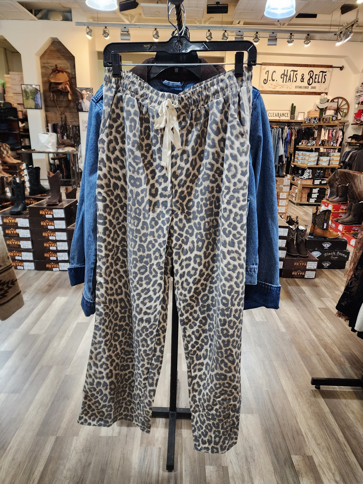 Serena Leopard Print Pants