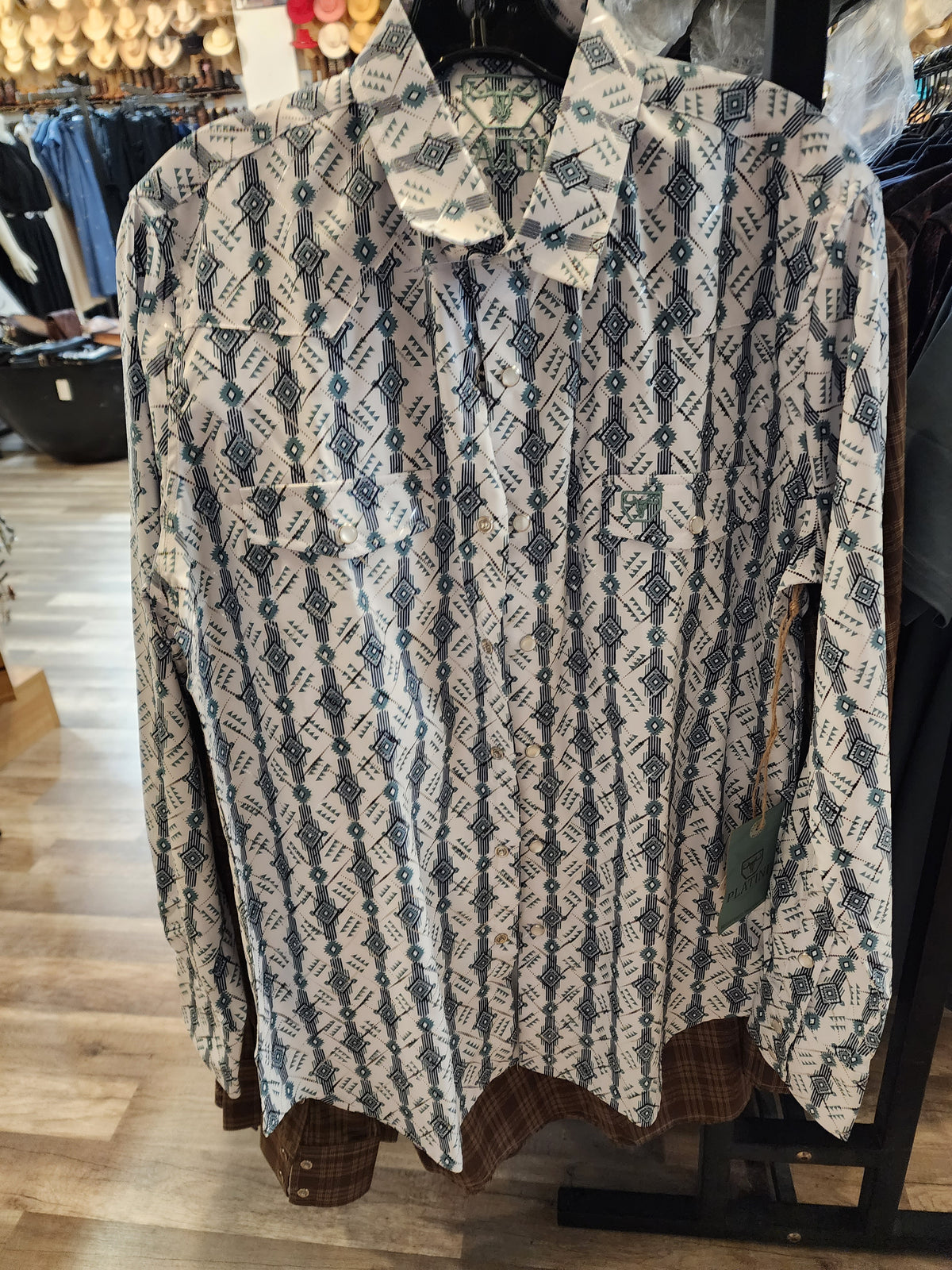 Holt Long Sleeve Button Up