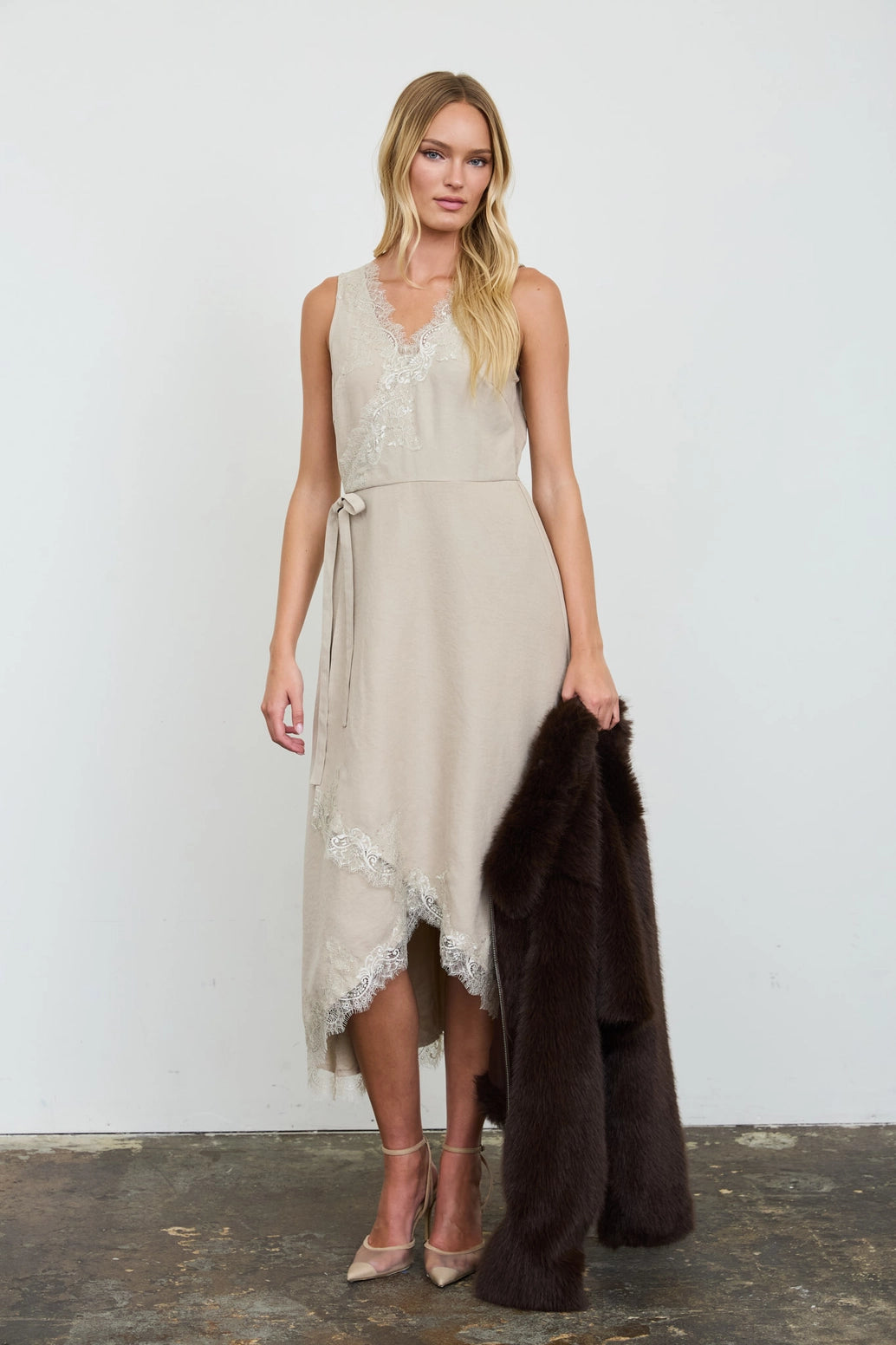 Sassafrass Lace Trim Midi Dress
